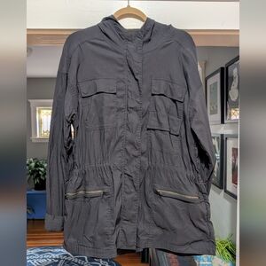 Athleta Lightweight City Chic Windbreaker Jacket | Women's L